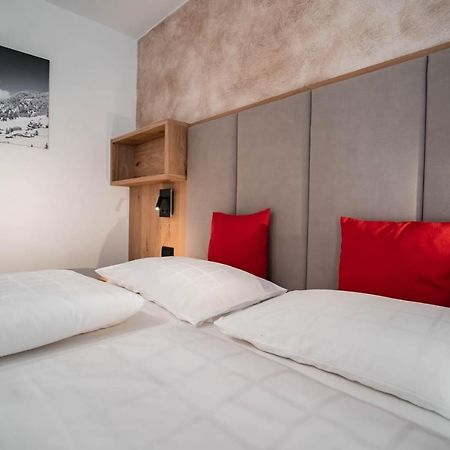 Garni Piz Da L'Ander Hotell Corvara In Badia Eksteriør bilde