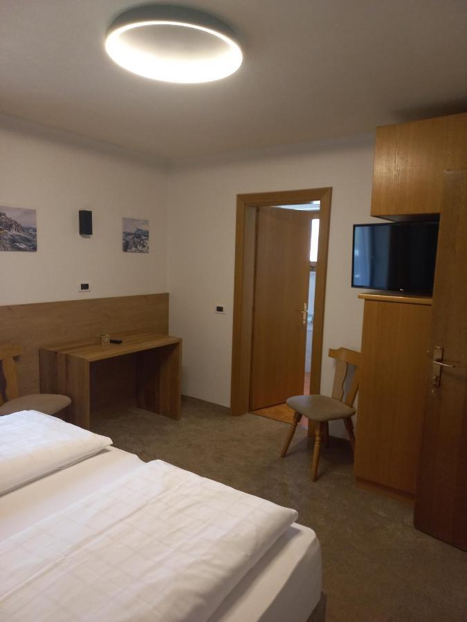 Garni Piz Da L'Ander Hotell Corvara In Badia Eksteriør bilde